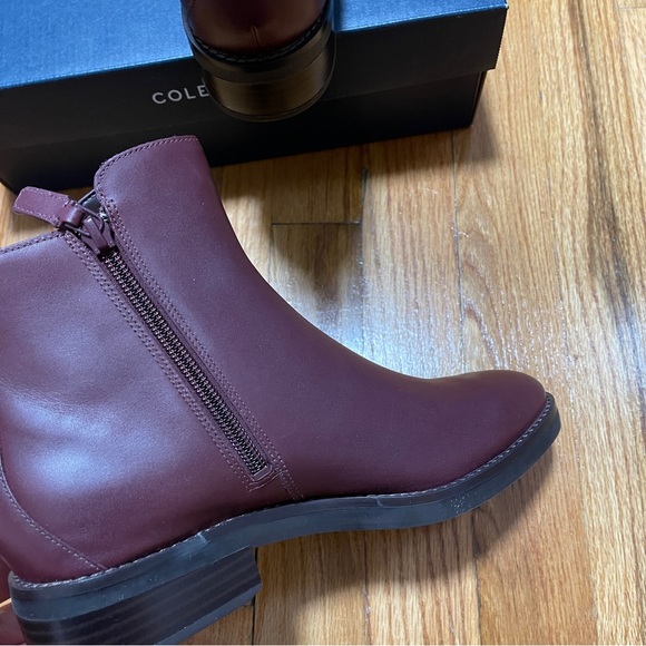COLE HAAN BOOTS - Picture 7 of 10